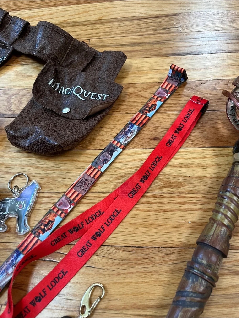 Great Wolf Lodge Brown Pouch, Wands, and accessories